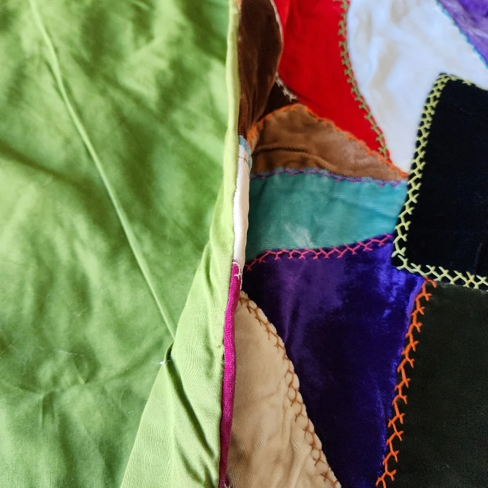 ANTIQUE Velvet Crazy Quilt bright‎ colors floral embroidered 73in x 55in